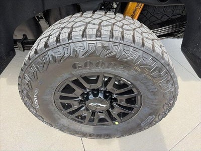 2026 Chevrolet Silverado 2500 HD Crew Cab Standard Box 4-Wheel Drive ZR2