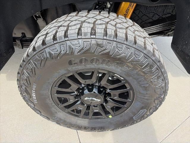 2026 Chevrolet Silverado 2500 HD Crew Cab Standard Box 4-Wheel Drive ZR2