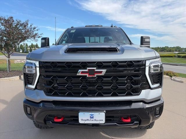 2026 Chevrolet Silverado 2500 HD Crew Cab Standard Box 4-Wheel Drive ZR2