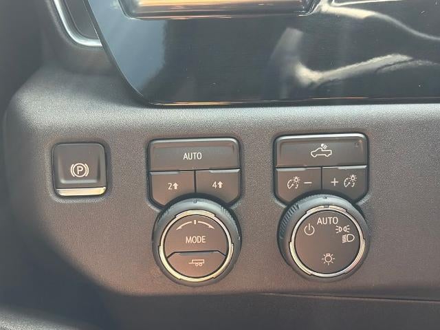 2026 Chevrolet Silverado 1500 Crew Cab Short Box 4-Wheel Drive LT 1LT