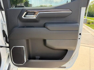 2026 Chevrolet Silverado 1500 Crew Cab Short Box 4-Wheel Drive LT 1LT