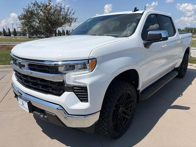 2026 Chevrolet Silverado 1500 Crew Cab Short Box 4-Wheel Drive LT 1LT