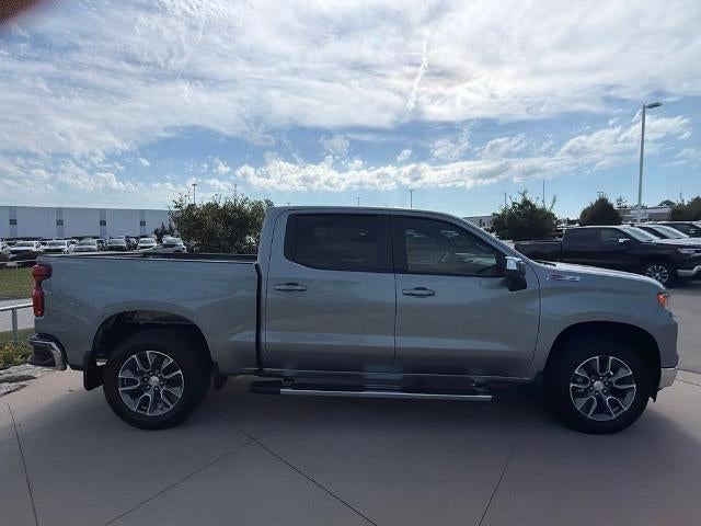 2026 Chevrolet Silverado 1500 Crew Cab Short Box 4-Wheel Drive LT 1LT