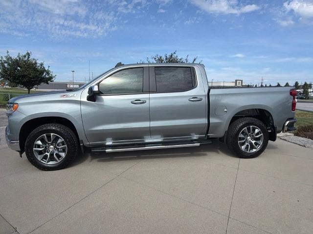 2026 Chevrolet Silverado 1500 Crew Cab Short Box 4-Wheel Drive LT 1LT