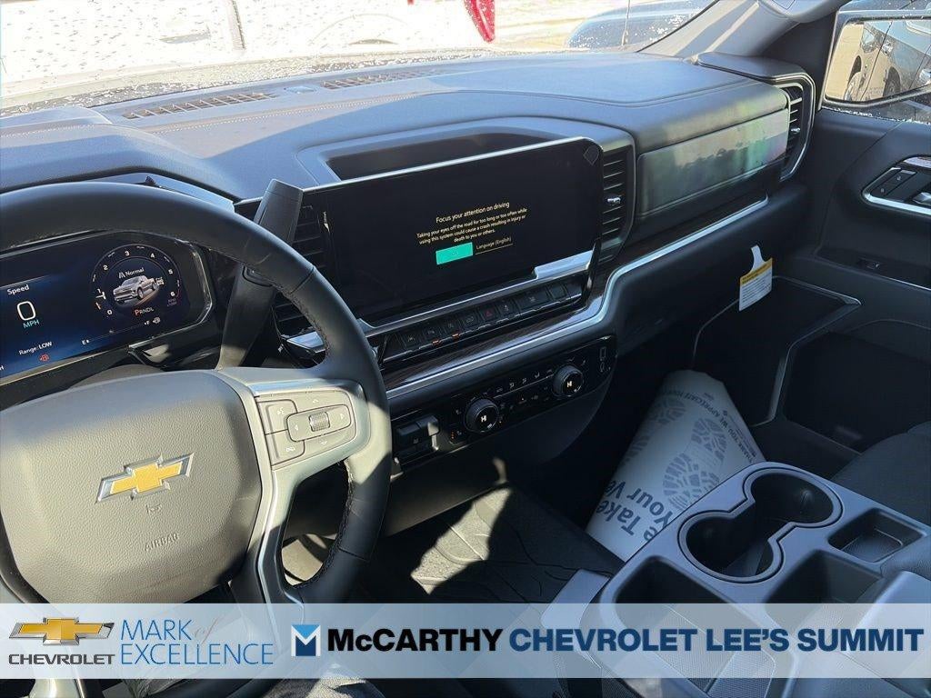 2026 Chevrolet Silverado 1500 Crew Cab Short Box 4-Wheel Drive LT 1LT