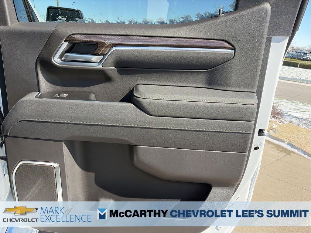 2026 Chevrolet Silverado 1500 Crew Cab Short Box 4-Wheel Drive LT 1LT