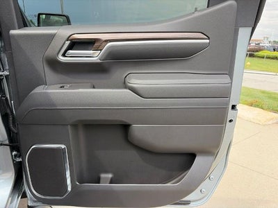 2026 Chevrolet Silverado 1500 Crew Cab Short Box 4-Wheel Drive RST
