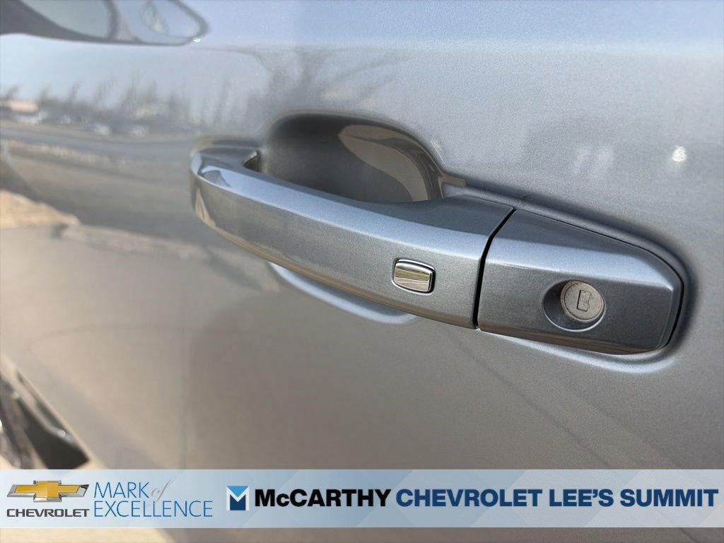 2026 Chevrolet Silverado 1500 Crew Cab Short Box 4-Wheel Drive LT 2FL