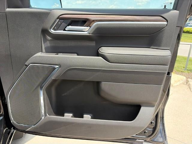 2026 Chevrolet Silverado 1500 Crew Cab Short Box 4-Wheel Drive RST