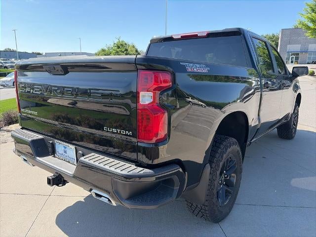 2026 Chevrolet Silverado 1500 Crew Cab Short Box 4-Wheel Drive Custom Trail Boss