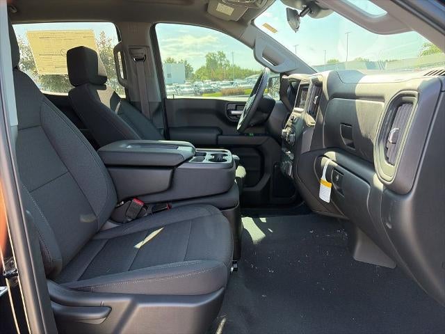 2026 Chevrolet Silverado 1500 Crew Cab Short Box 4-Wheel Drive Custom Trail Boss