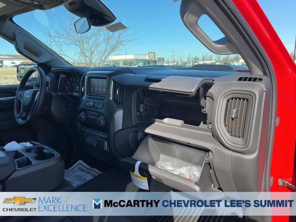 2026 Chevrolet Silverado 1500 Crew Cab Short Box 4-Wheel Drive Custom Trail Boss