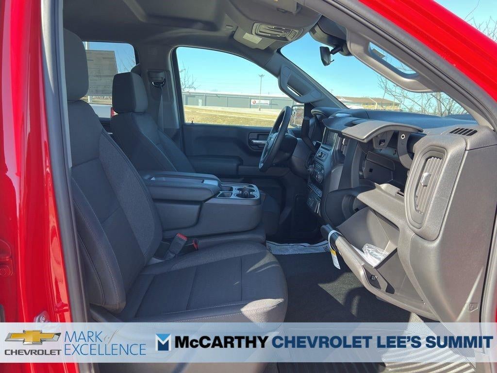 2026 Chevrolet Silverado 1500 Crew Cab Short Box 4-Wheel Drive Custom Trail Boss