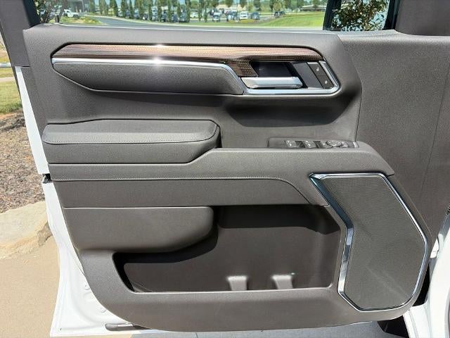 2026 Chevrolet Silverado 1500 Crew Cab Short Box 4-Wheel Drive LT 1LT