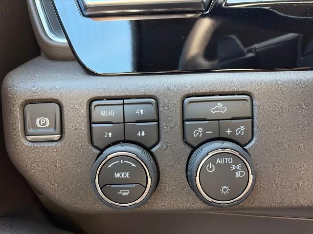 2026 Chevrolet Silverado 1500 Crew Cab Short Box 4-Wheel Drive LT 1LT