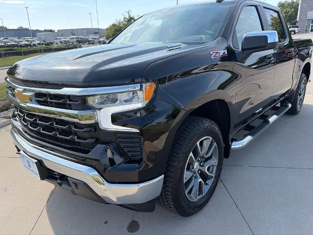 2026 Chevrolet Silverado 1500 Crew Cab Short Box 4-Wheel Drive LT 1LT