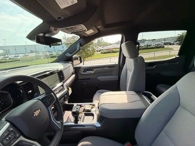 2026 Chevrolet Silverado 1500 Crew Cab Short Box 4-Wheel Drive LT 1LT