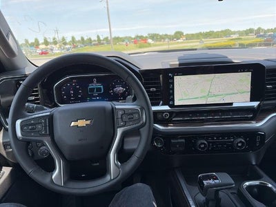 2026 Chevrolet Silverado 1500 Crew Cab Short Box 4-Wheel Drive LT 1LT