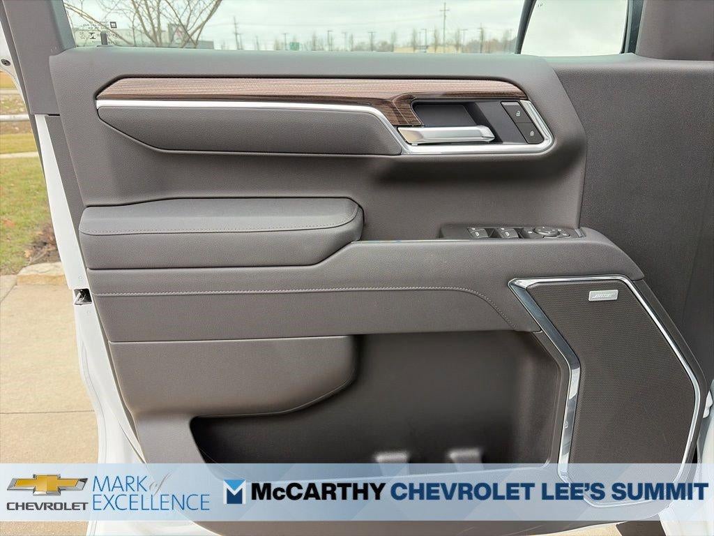 2026 Chevrolet Silverado 1500 Crew Cab Short Box 4-Wheel Drive RST