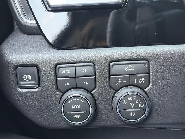 2026 Chevrolet Silverado 1500 Crew Cab Short Box 4-Wheel Drive LT Trail Boss
