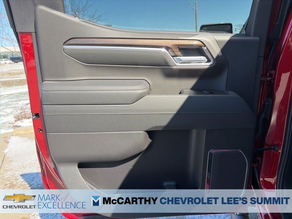 2026 Chevrolet Silverado 1500 Crew Cab Short Box 4-Wheel Drive LT Trail Boss