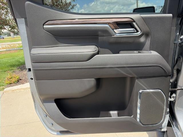 2026 Chevrolet Silverado 1500 Crew Cab Short Box 4-Wheel Drive LT Trail Boss