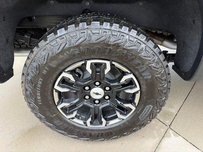 2026 Chevrolet Silverado 1500 Crew Cab Short Box 4-Wheel Drive ZR2