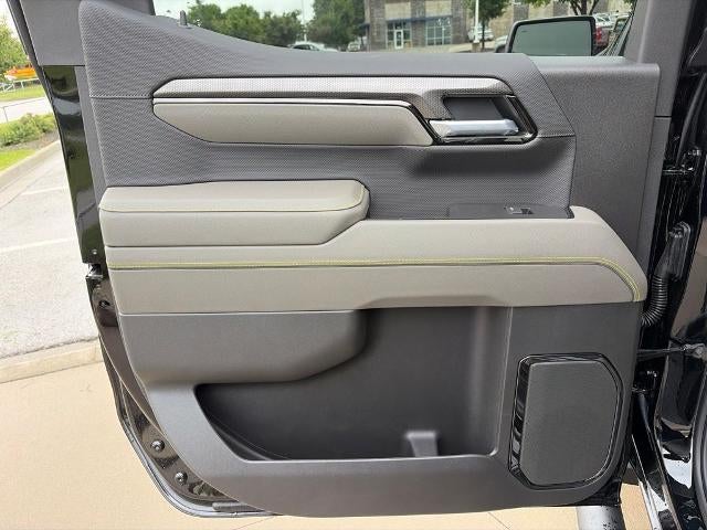 2026 Chevrolet Silverado 1500 Crew Cab Short Box 4-Wheel Drive ZR2