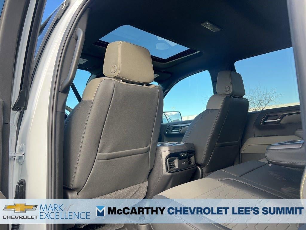 2026 Chevrolet Silverado 1500 Crew Cab Short Box 4-Wheel Drive ZR2