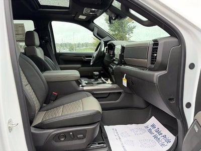 2026 Chevrolet Silverado 1500 Crew Cab Short Box 4-Wheel Drive ZR2