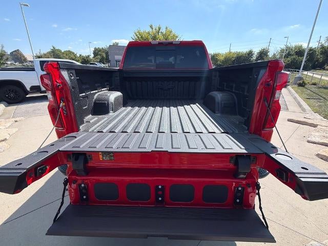 2026 Chevrolet Silverado 1500 Crew Cab Short Box 4-Wheel Drive ZR2