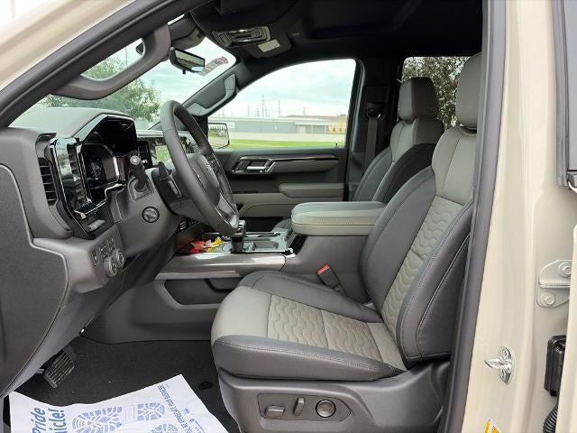 2026 Chevrolet Silverado 1500 Crew Cab Short Box 4-Wheel Drive ZR2