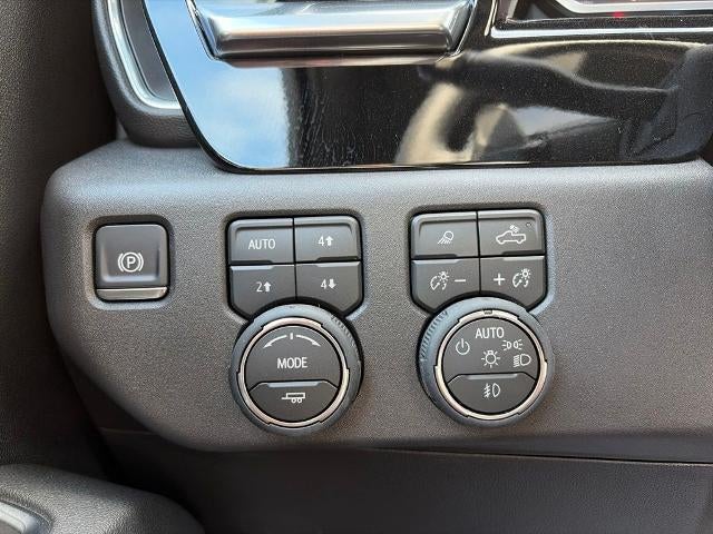 2026 Chevrolet Silverado 1500 Crew Cab Short Box 4-Wheel Drive High Country