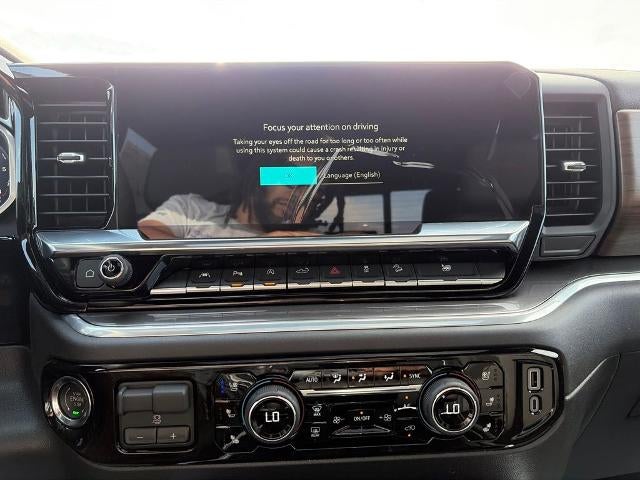 2026 Chevrolet Silverado 1500 Crew Cab Short Box 4-Wheel Drive High Country