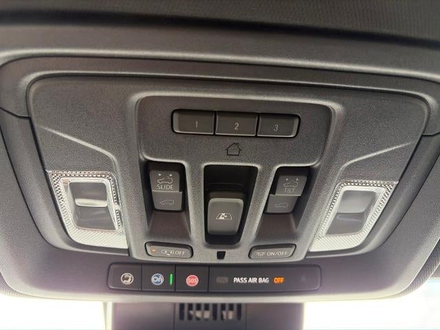 2026 Chevrolet Silverado 1500 Crew Cab Short Box 4-Wheel Drive High Country
