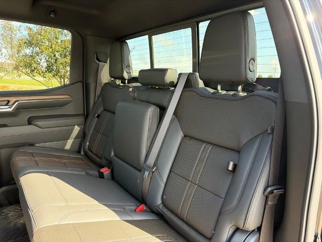 2026 Chevrolet Silverado 1500 Crew Cab Short Box 4-Wheel Drive High Country