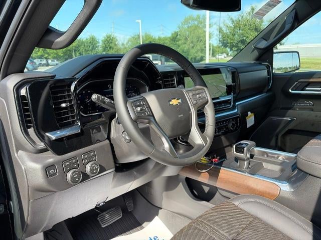 2026 Chevrolet Silverado 1500 Crew Cab Short Box 4-Wheel Drive High Country