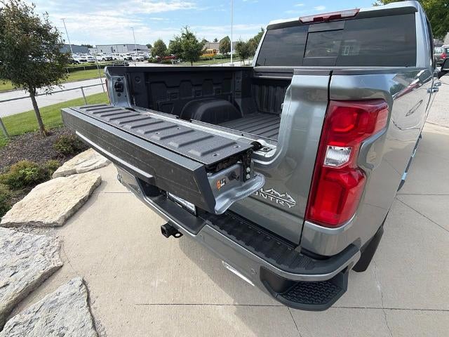 2026 Chevrolet Silverado 1500 Crew Cab Short Box 4-Wheel Drive High Country