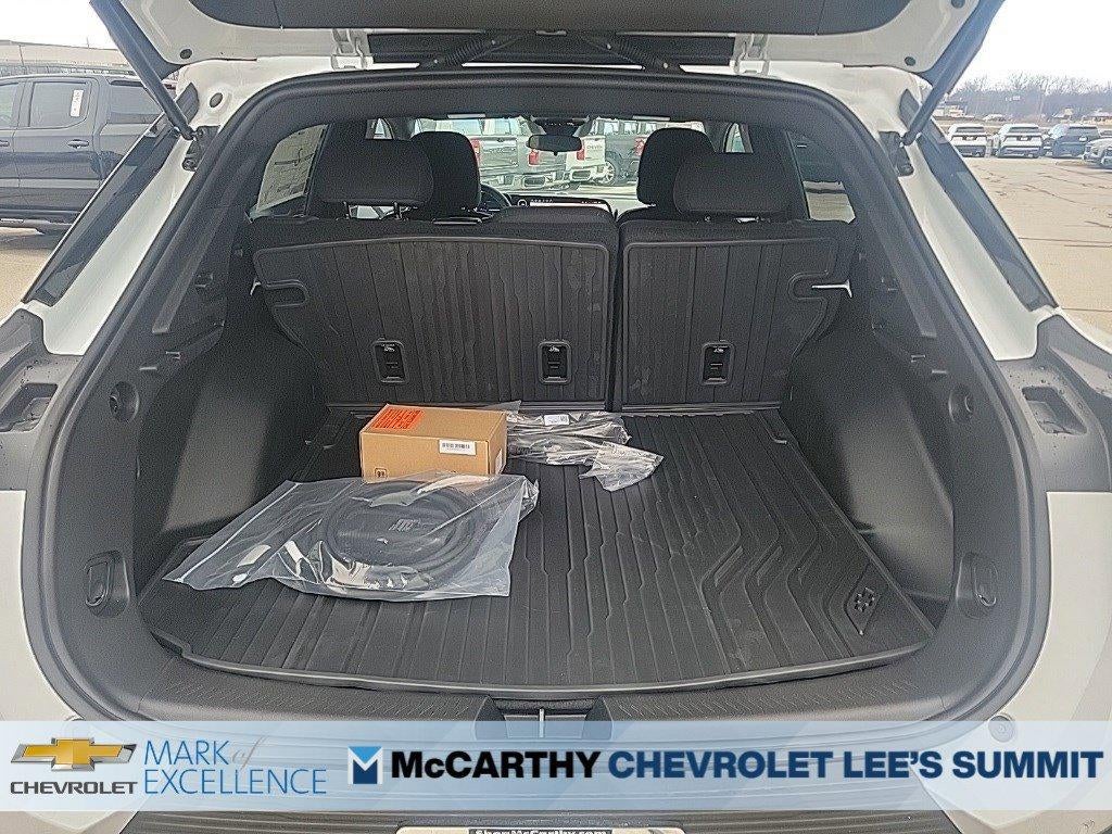2026 Chevrolet Equinox EV 4dr LT1 w/PCY