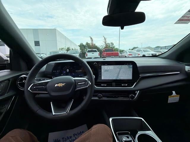 2027 Chevrolet Equinox FWD LT