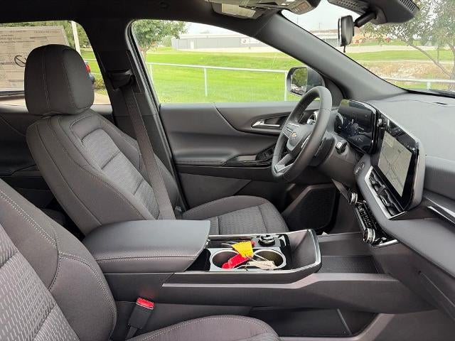 2027 Chevrolet Equinox FWD LT