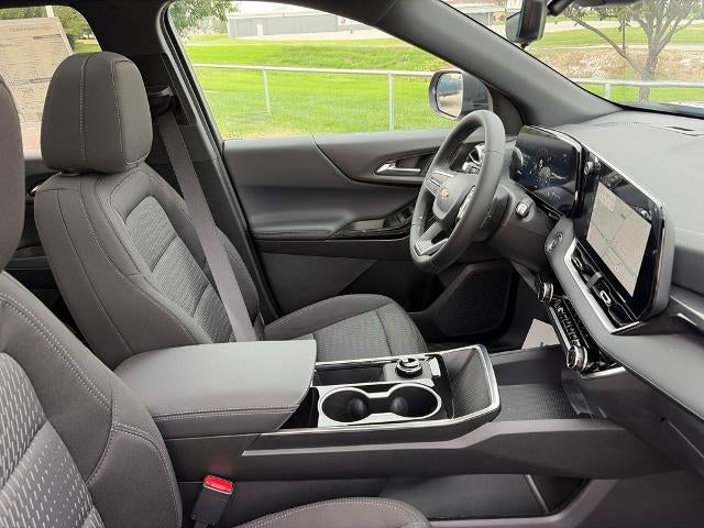2027 Chevrolet Equinox FWD LT