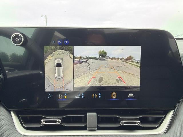 2027 Chevrolet Equinox FWD LT