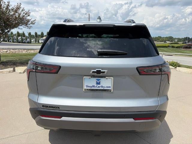 2027 Chevrolet Equinox FWD LT