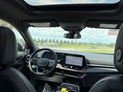 2027 Chevrolet Equinox FWD LT