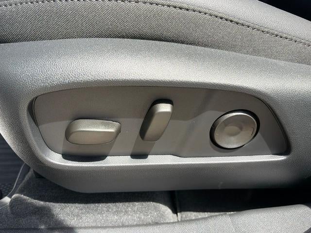 2027 Chevrolet Equinox FWD LT