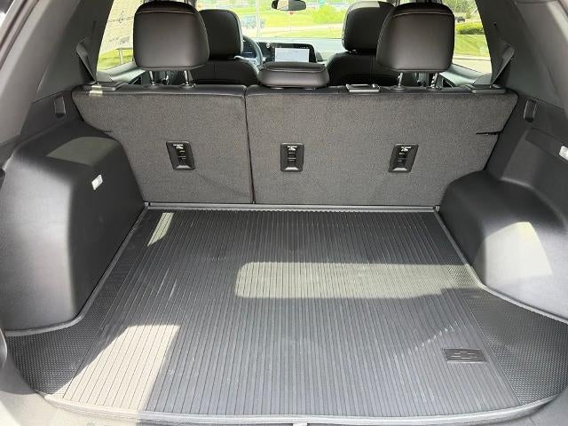 2027 Chevrolet Equinox FWD LT