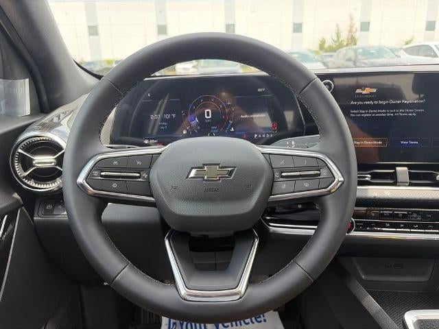 2027 Chevrolet Equinox FWD LT