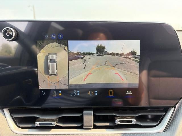 2027 Chevrolet Equinox FWD LT