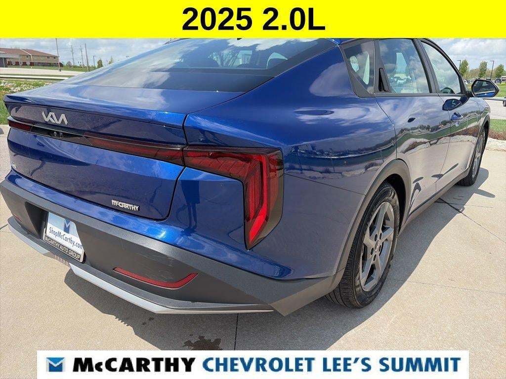 2025 Kia K4 LXS